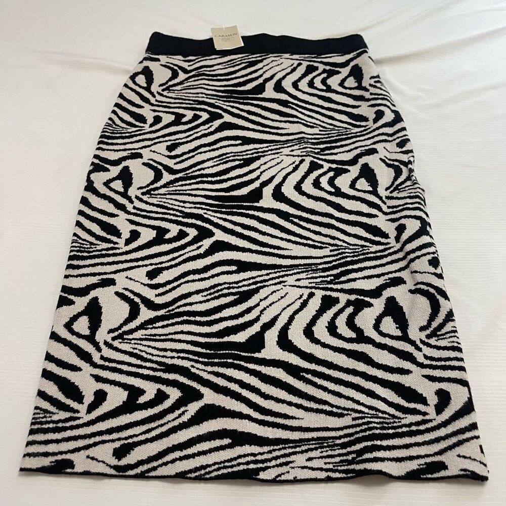 NWT Carmen Marc Valvo Zebra Skirt Size Small S/P New